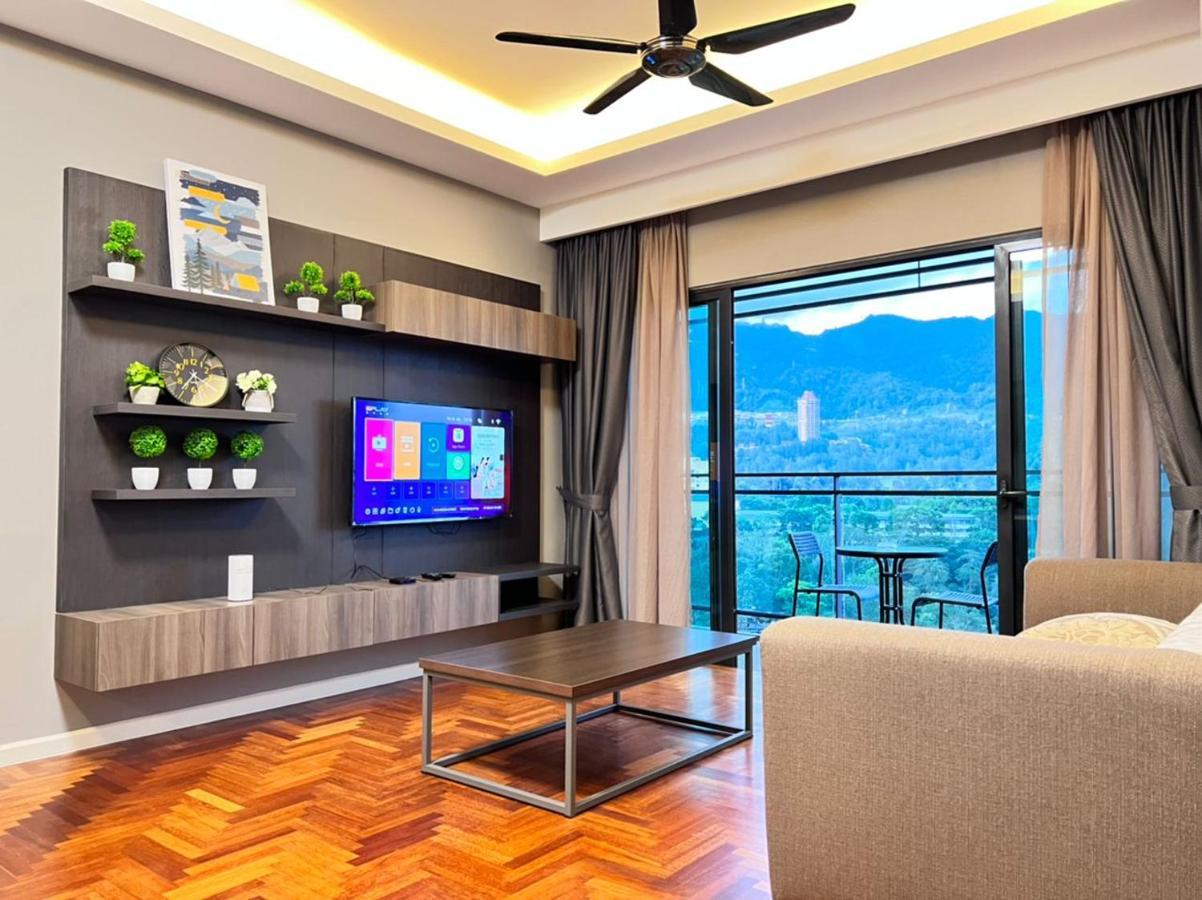 Vista Residences Free Wifi & 1 Parking Apartment *
