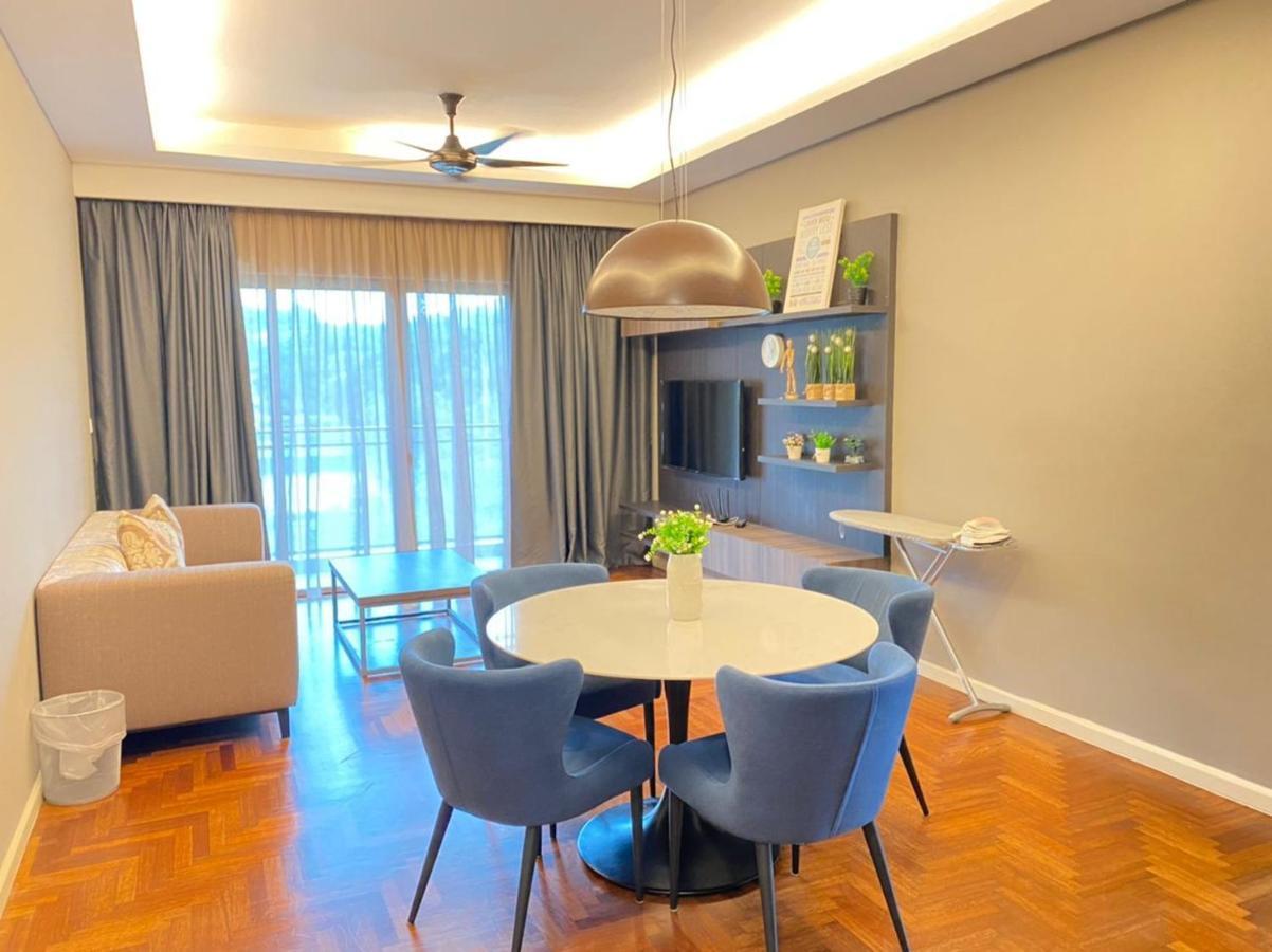 Vista Residences Free Wifi & 1 Parking Apartment