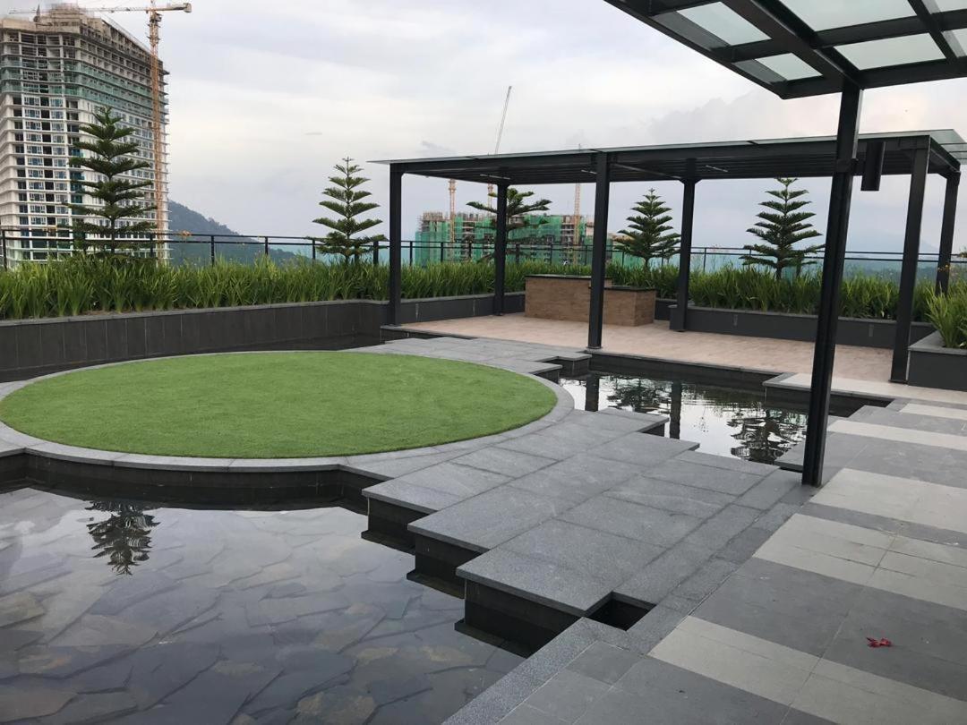 Vista Residences Free Wifi & 1 Parking